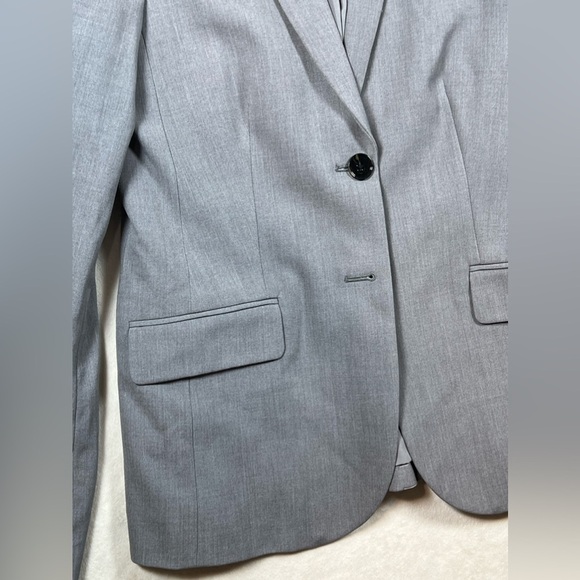 NWT J. Crew Blazer Size 4 Gray 2 Button Single Vent Classic Chic Business Coat - Picture 5 of 15